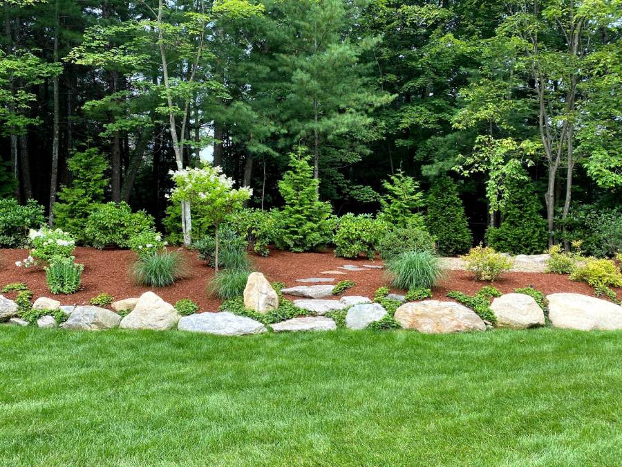 Mulch Installation Service Franklin, MA | Free Estimate